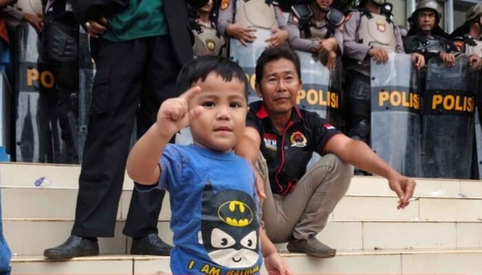Dari Dalam Kandungan Hingga Balita, Tuhfa Setia Mengikuti Perjuangan Tanah Adat Pesawaran
