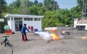 Tingkatkan Kesiapsiagaan Karyawan, Pengelola Tol Bakter Gelar Simulasi Penanganan Kebakaran di Bakauheni Selatan