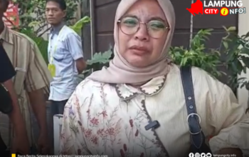 Divonis 5 Tahun, Tangisan Windi Asti Pecah: “Saya Meminta Keadilan untuk Suami Saya”