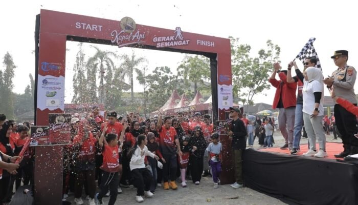 Semen Baturaja Perkuat Kemitraan Pelanggan Lewat Gerak Sehat di Pringsewu